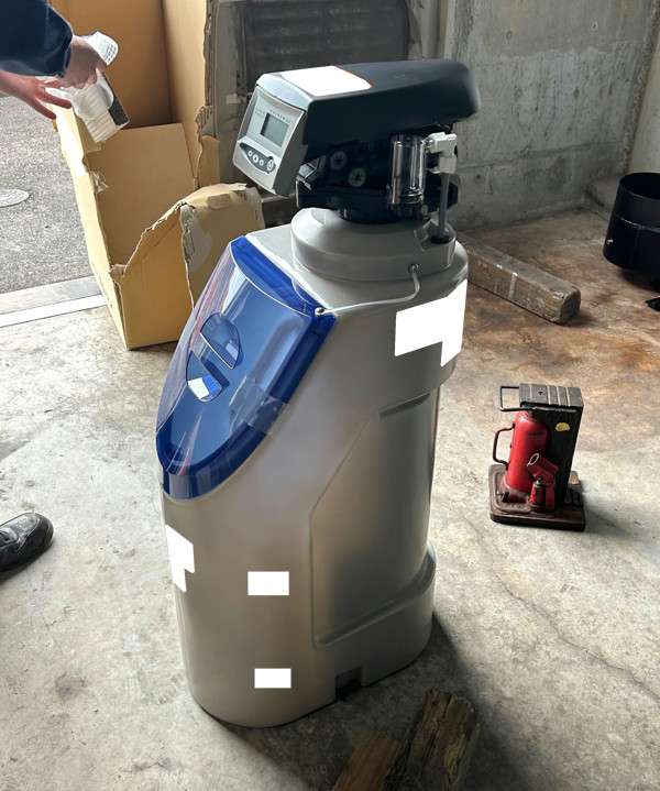 軟水器組み立て
