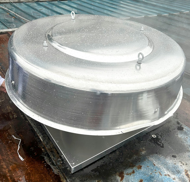 屋根上換気扇取替