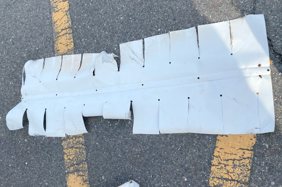 冷凍機遮熱カーテン取替