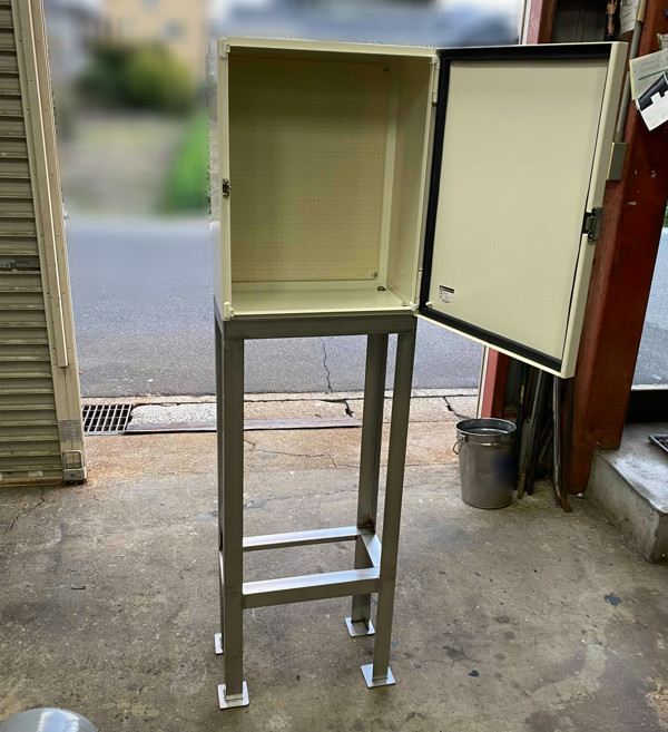 制御盤架台製作