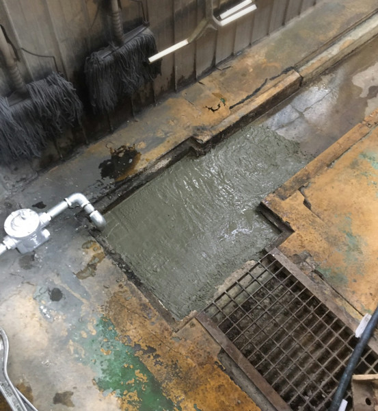 ドレントラップ交換・床簡易補修