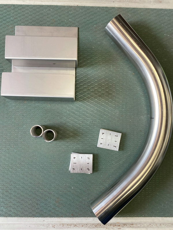 ホース支持部品製作