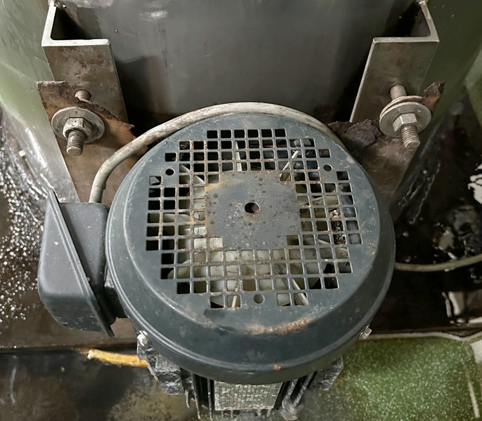 モーターベースプレート製作