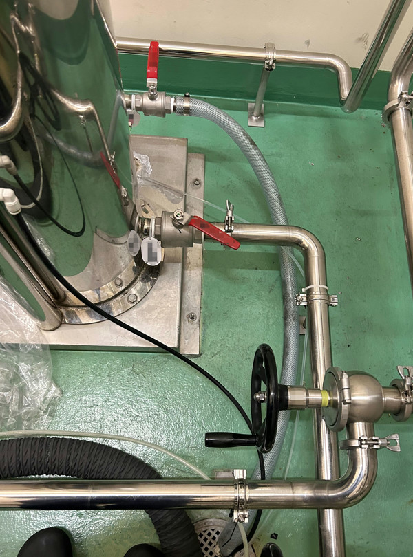 サニタリー配管取替