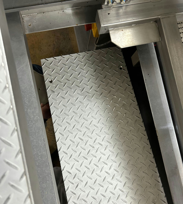 メンテナンス用架台取付